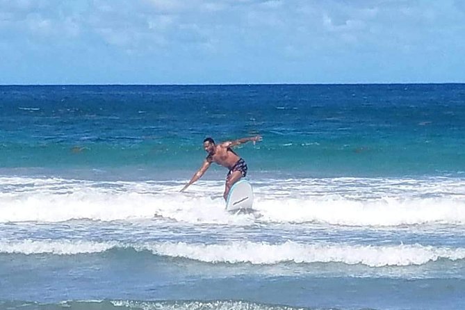 Beginner 2h Surf lesson - Catching your first wave at Sandy Bank Bay