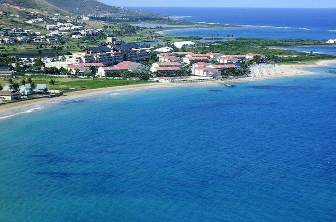 Best of St. Kitts Highlight Tour. - The beach and Alexander Hamilton connection