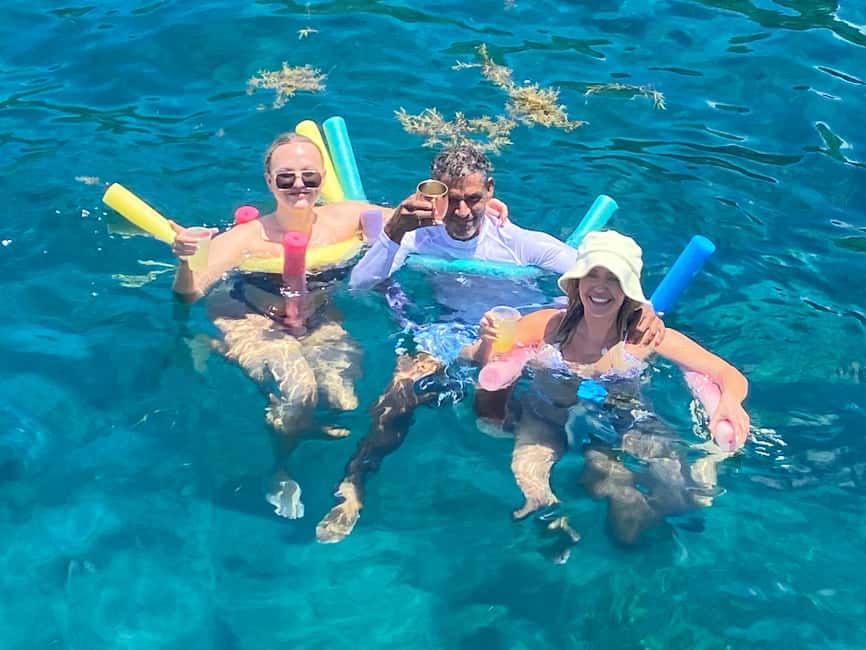 Half Day Sail and Snorkel - From Port Zante to the open water