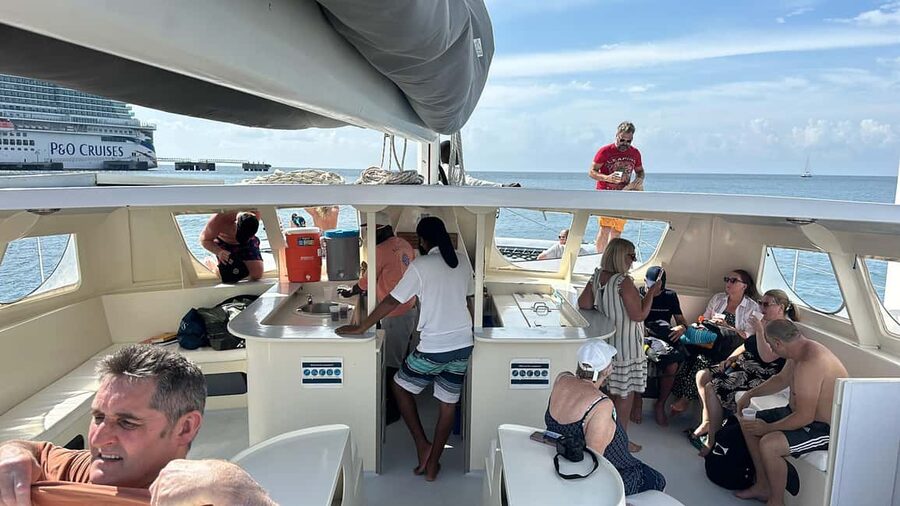 Half Day Sail and Snorkel - Captain Phil and a crew that keeps things easy