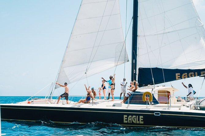Leisure Full Day Catamaran (Blue, Aqua or LIC) - Practical tips for a smoother day