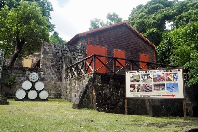 Panoramic Sightseeing Tour of St Kitts - Old Forts, Churches, Slave Market, and Plantation Stories