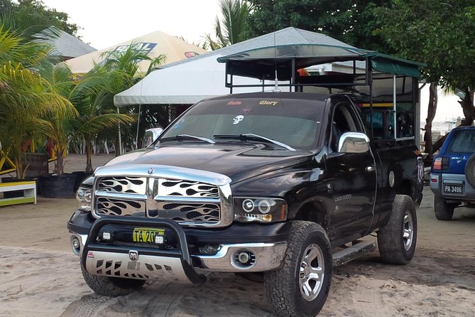 St Kitts Beach Adventure Tour - Arriving at Cockleshell Beach