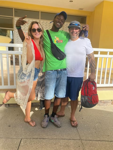 St Kitts: Local Experience and Hidden Gems Tour - Comfort, transport, and the social mood