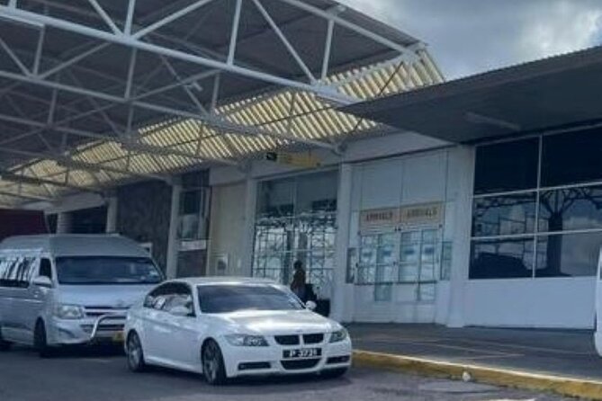 St Kitts & Nevis Airport Roundtrip Transfers - Reaching hotels across St Kitts