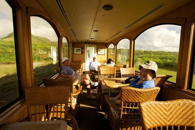 St Kitts Scenic Train Tour (Hotel or Ship) - Inside the railcars: comfort below, air above