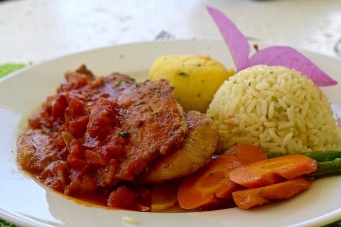 St Kitts Traditional Lunch & Half Day Island Tour - Old Road Town and Bloody Point tell a harder story